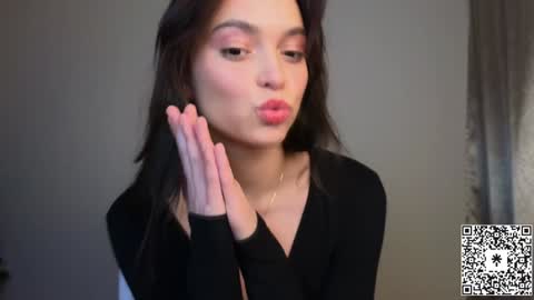 Snapshot of lilyewing_ chatting on January 20, 5:59 pm Lily   online show from January 20, 5:59 pm