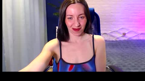 Lily online show from December 4, 6:37 am