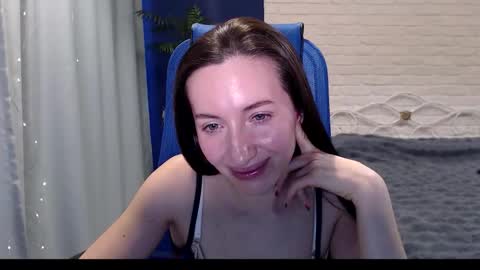 Lily online show from January 15, 8:42 am