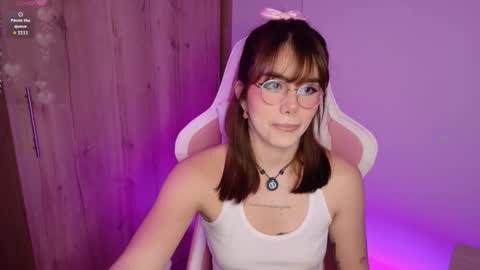 lily help me to collect more cosplay online show from January 18, 4:42 am