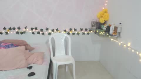 LINA SANCHEZ online show from October 4, 2:11 pm