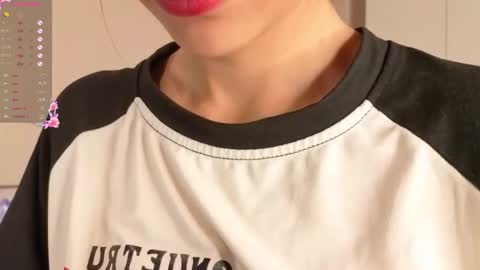 Lina online show from October 29, 9:13 am