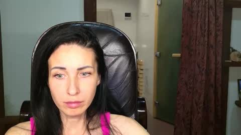 LinaLivee online show from October 29, 9:39 pm