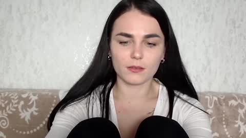 Linda online show from February 19, 7:38 pm