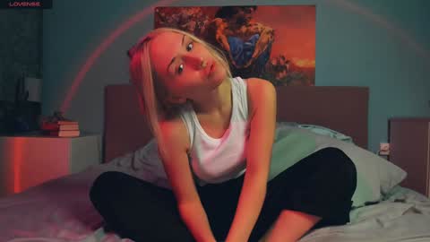 Linda online show from December 5, 7:17 pm