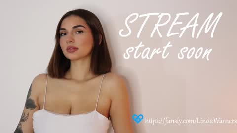 Snapshot of linda_warners chatting on March 6, 8:59 pm Call me Linda online show from March 6, 8:59 pm