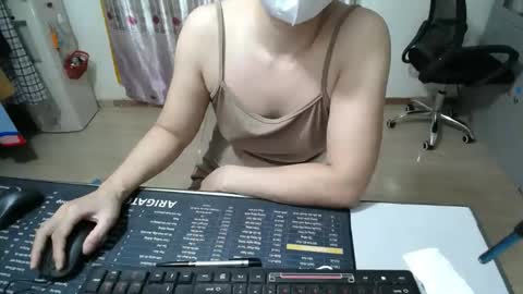 lindababy99 online show from October 17, 11:08 pm