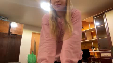 Rose online show from February 16, 9:36 pm