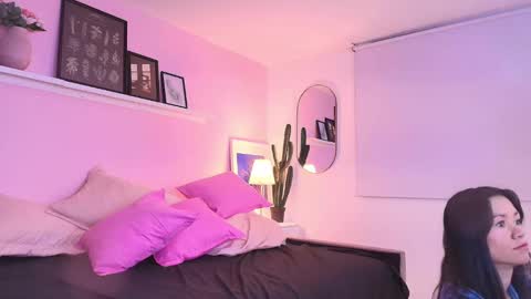 aleja online show from December 28, 7:43 pm