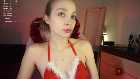 Lisa online show from December 29, 7:00 pm