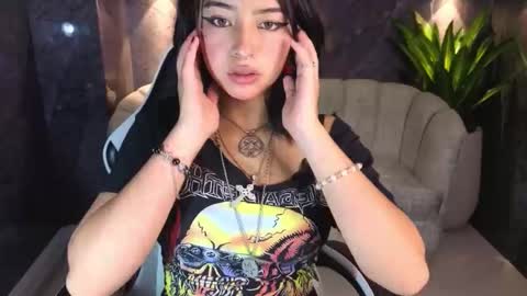 lisa_doll_tx online show from March 2, 7:42 pm