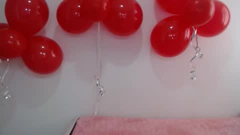 Lisa Santos online show from February 14, 3:47 pm