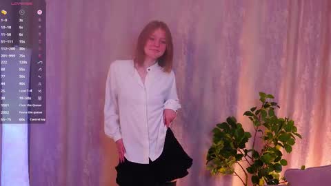 Molly online show from November 10, 5:41 pm