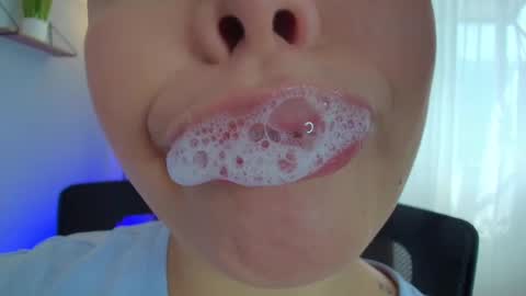 Lisbet online show from February 21, 2:38 pm