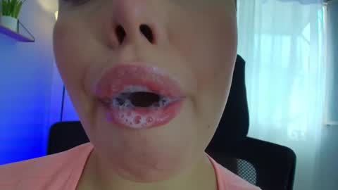 Lisbet online show from February 27, 2:32 pm