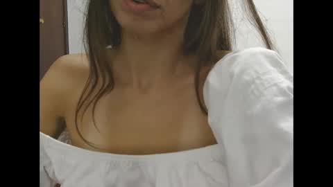 lisglass online show from December 18, 10:31 am