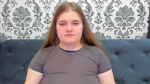 Lisa online show from February 8, 10:01 pm