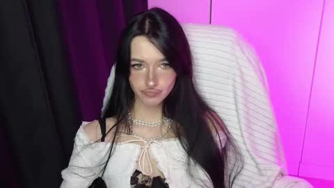 lissaelison online show from October 31, 7:18 pm