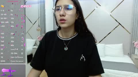 Lita online show from December 7, 2:35 pm