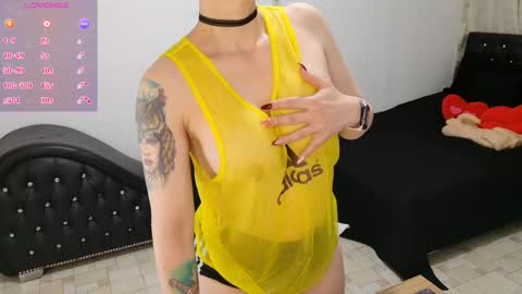 LITA a sexy milf online show from February 25, 9:57 pm