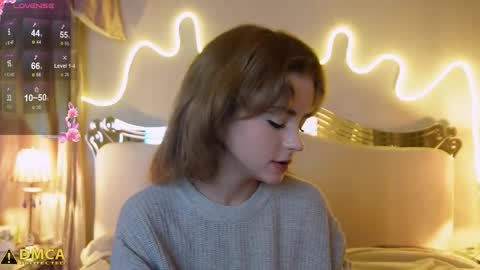 litt1e_emilyy online show from October 23, 8:48 pm