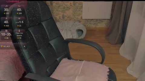 little__boss online show from March 4, 3:26 pm