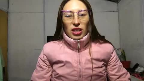 Diablita online show from October 14, 1:30 am