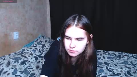 Alice.. online show from October 5, 3:28 pm