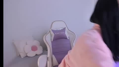 Xiom online show from November 7, 6:02 pm