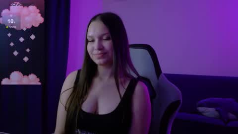 Di online show from October 8, 4:55 pm