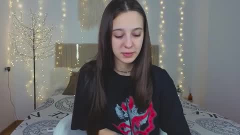 Lana online show from December 17, 7:45 am