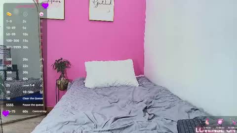 Tania  online show from March 12, 8:20 pm