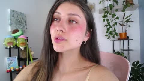 Laksmi online show from February 4, 9:10 pm