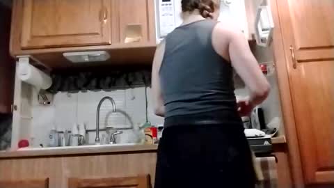 littleleo96 online show from November 29, 11:14 am