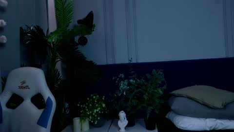 Liv 3 online show from January 26, 12:54 pm