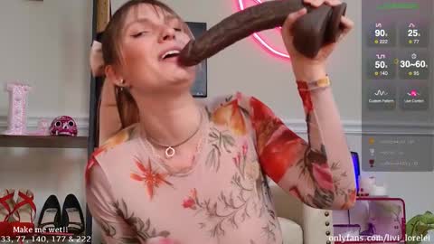 livi lorelei online show from February 12, 7:04 pm