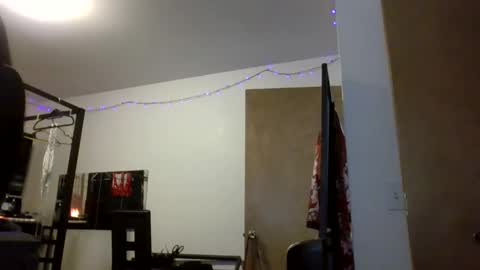 Liv Mirage online show from November 5, 9:31 pm