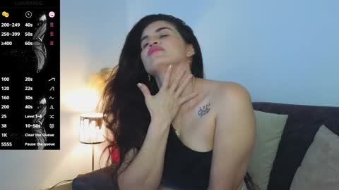 liz online show from December 28, 6:18 pm