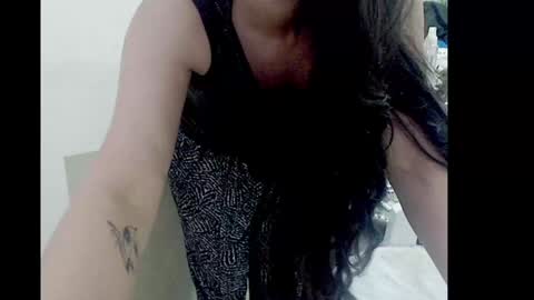 lizz1305 online show from December 5, 5:17 pm