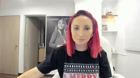 lizzdoux online show from December 2, 3:19 am