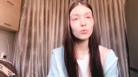 Sofi online show from March 7, 10:11 am