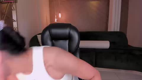 Lizzi  online show from September 10, 9:04 pm