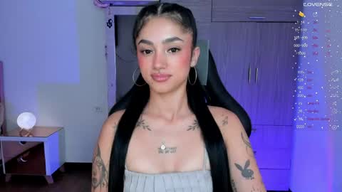 Lizzie online show from April 15, 2:23 am