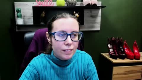 Lizzy online show from February 3, 7:35 am