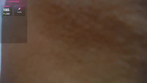 Lizzy hairy pussy online show from March 1, 4:33 pm