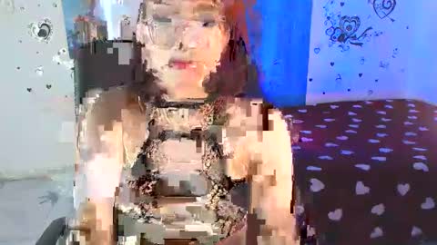 Elizabeth but call me Lizz  online show from February 6, 12:37 pm