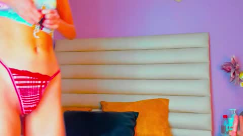 LizzySato online show from September 9, 9:25 pm