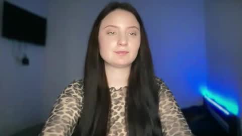 locaalis1 online show from November 4, 4:23 pm