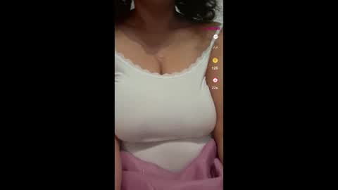 lola93939 online show from October 22, 10:15 pm