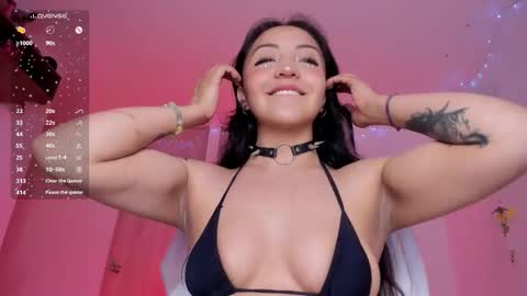 Snapshot of lolaberry_ chatting on September 10, 2:28 pm  Lola Berry  online show from September 10, 2:28 pm